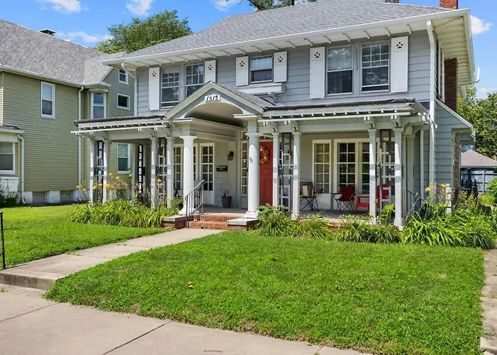 Comfortable Private | Shared Bath & Kitchen * Peoria